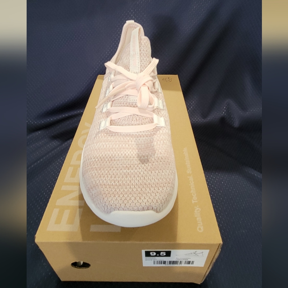 Women's Pink Sneakers - Picture 4 of 6